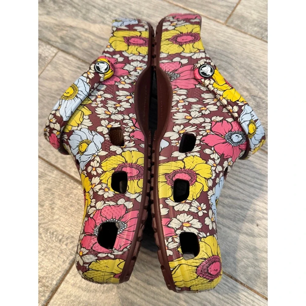 Crocs Retro Floral Clogs 13 Mens‎ Classic Shoes 208954 Slip Ons Mules NWOT